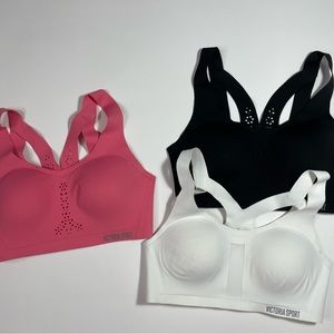 3 VICTORIA’S SECRET SPORTS BRAS - Buy 2 get 1 free bundle 🎀